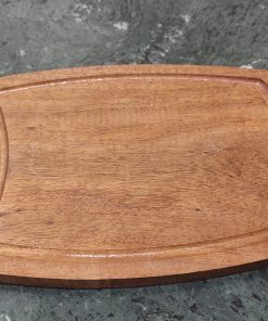 WOODEN CHOPPING BOARD OVEL SHAPE WITH GRIP